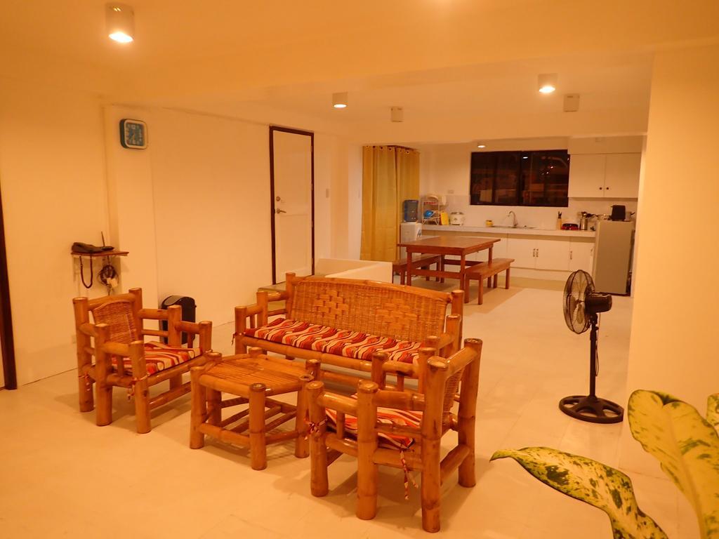 Aozora Seaside Mactan Hotel Lapu-Lapu City Exterior photo