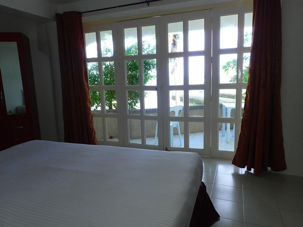 Aozora Seaside Mactan Hotel Lapu-Lapu City Exterior photo